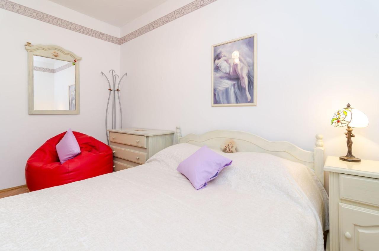 Paco Apartma